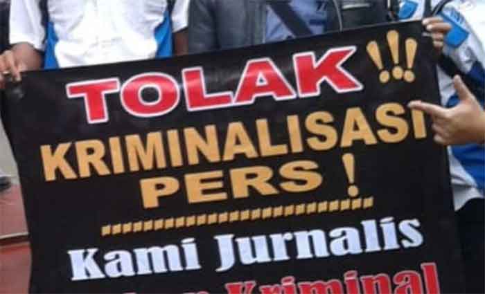 stop-kriminalisasi-pers