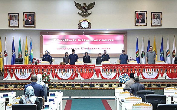 DPRD-Lampung-Rapat-Paripurna-Penyampaian-Raperda