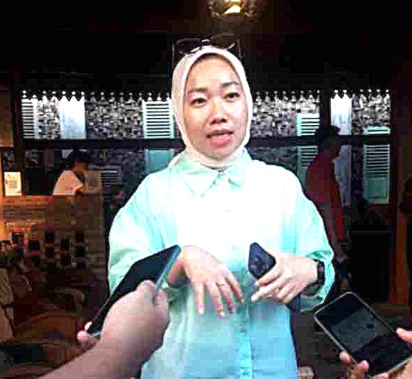 ketua fraksi pdip lampung lesty putri utami